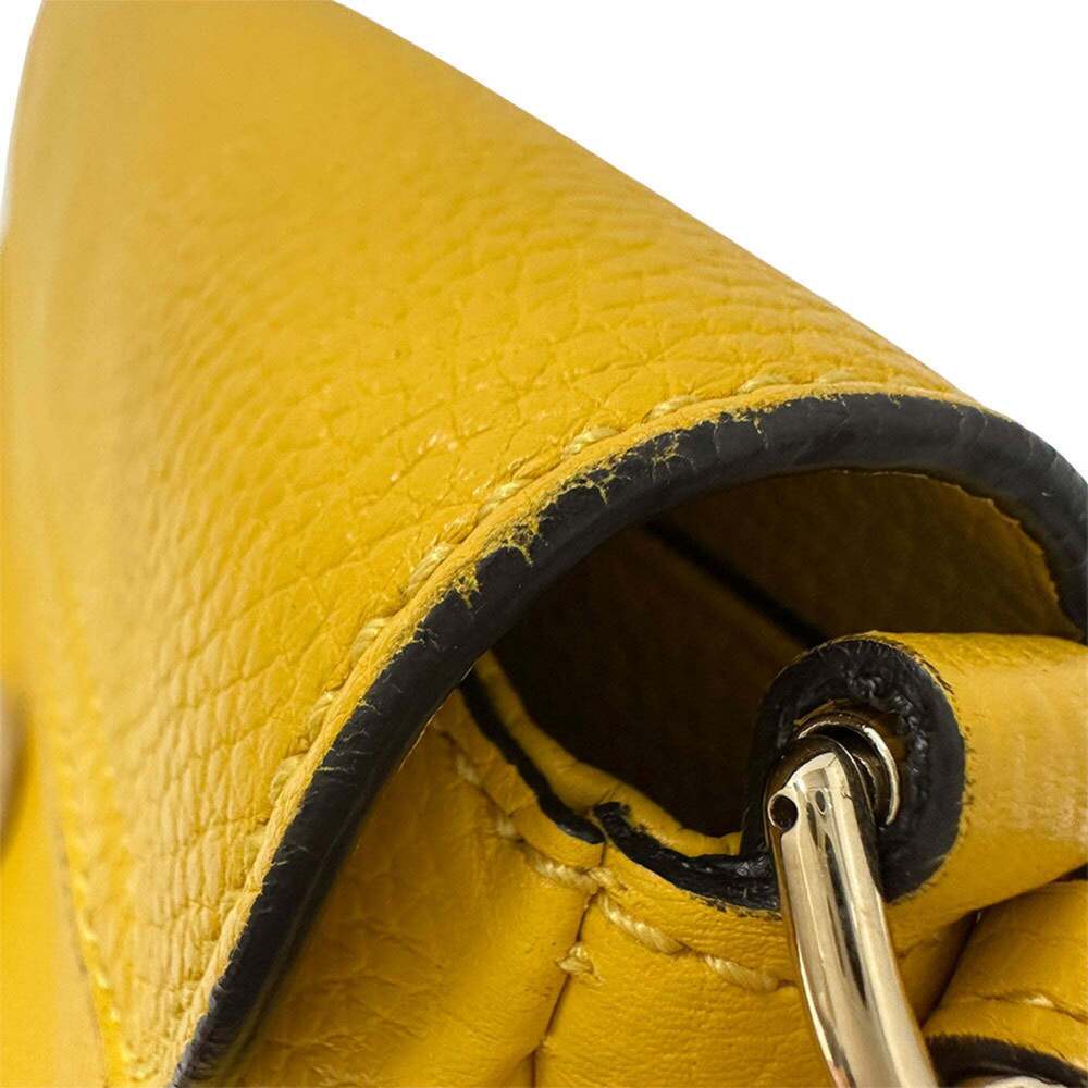 GUCCI Authentic Yellow Leather Shoulder Bag - Picture 6 of 14
